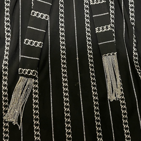 Michael Kors Black and White Patterned Blouse - Picture 4 of 5